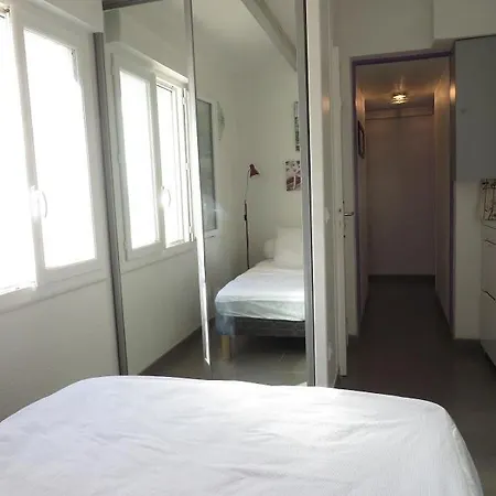 Agreable Et Spacieux Avec Terrasse Apartmán