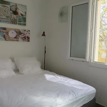 Agreable Et Spacieux Avec Terrasse Apartmán Agde